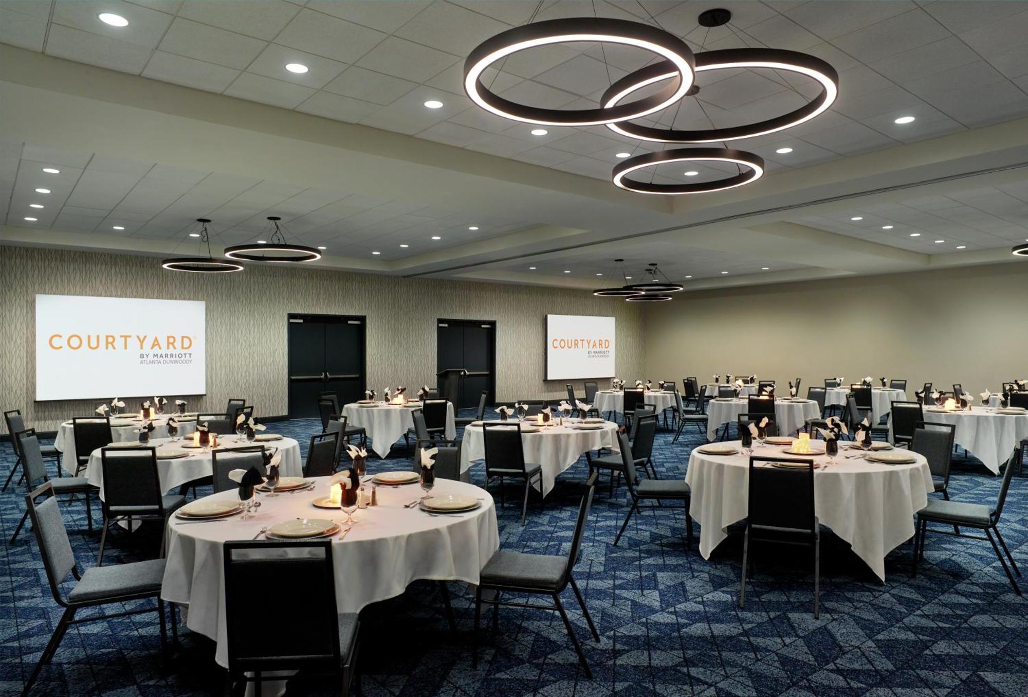 Courtyard By Marriott Atlanta Dunwoody酒店 外观 照片