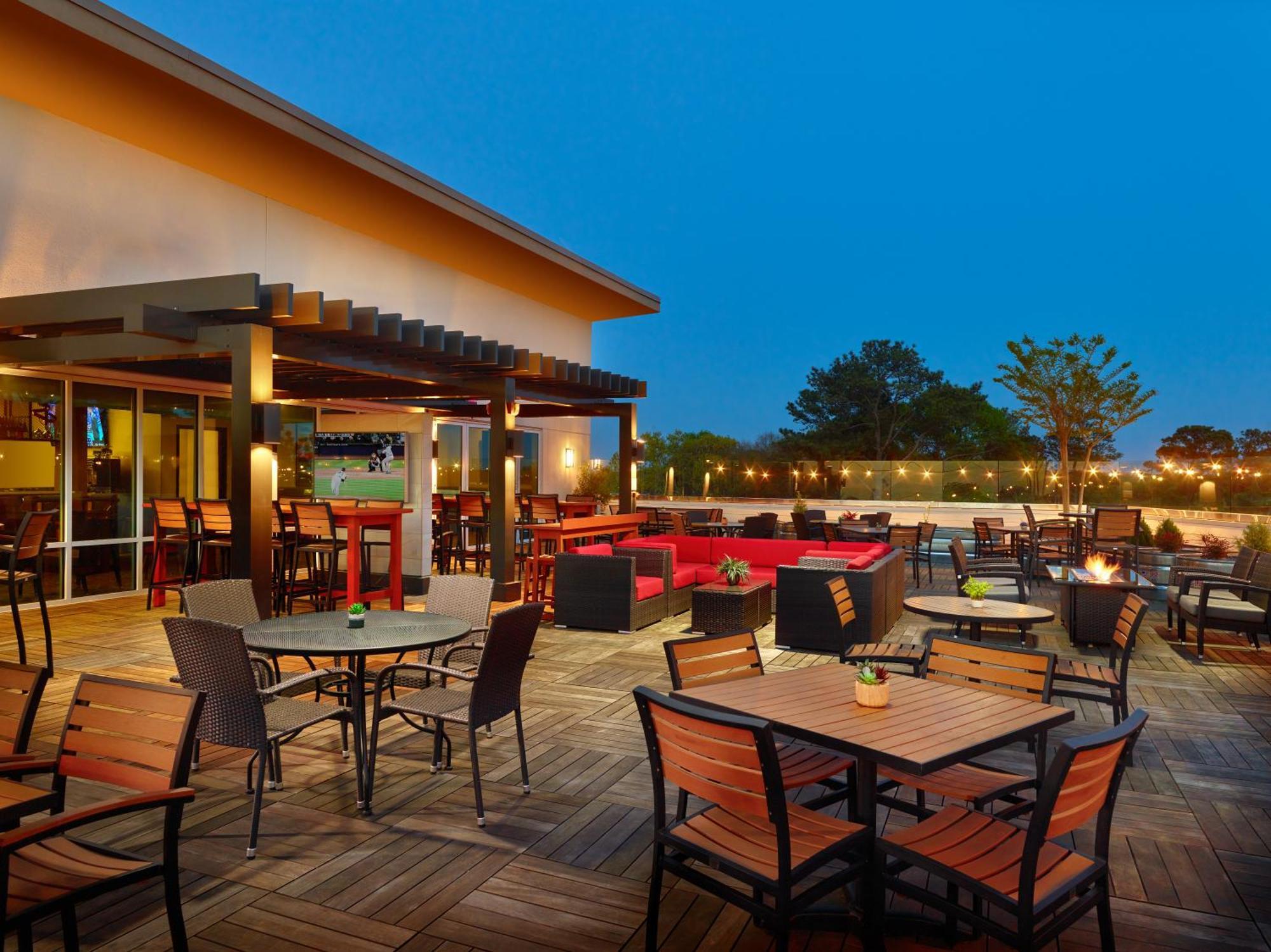 Courtyard By Marriott Atlanta Dunwoody酒店 外观 照片